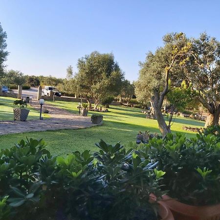 Su Sattisceddu Villa Uras Bagian luar foto