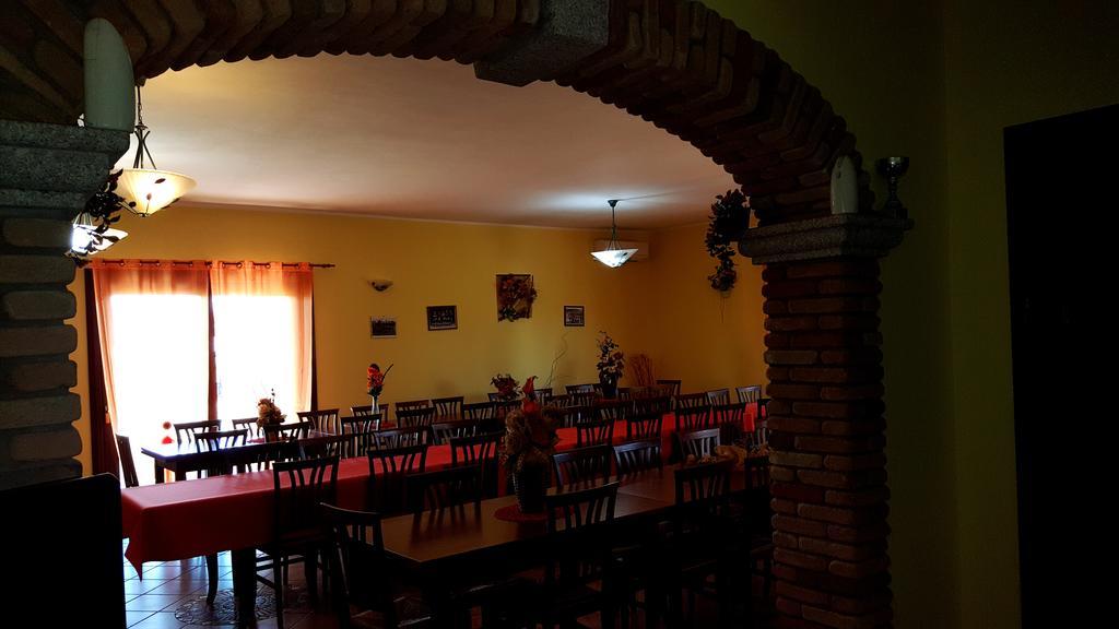 Su Sattisceddu Villa Uras Bagian luar foto